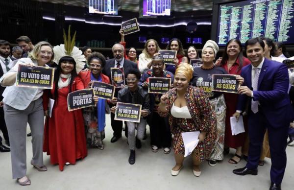 Câmara aprova projeto que reformula política de cotas nas universidades federais.(Imagem:Bruno Spada/Câmara dos Deputados)