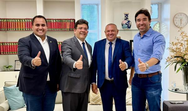 Marden confirma apoio com o prefeito de Prata do Piauí(Imagem:Ascom)