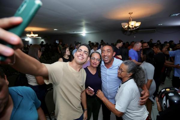 ?O povo n&atilde;o aceita mais 25 anos do mesmo grupo pol&iacute;tico?, diz Joel em reuni&atilde;o na zona Sul de Teresina(Imagem:Ascom)