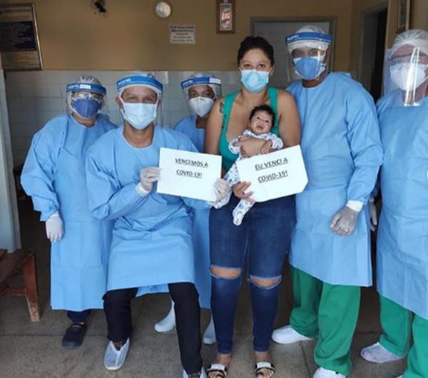 Bebê de um mês com Covid-19 recebe alta após passar cinco dias internado em hospital no Piauí(Imagem:Reprodução)