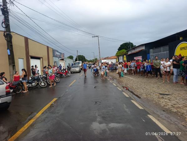  Prefeitura de Bar&atilde;o de Graja&uacute; realiza a&ccedil;&atilde;o solid&aacute;ria na Semana Santa(Imagem:FlorianoNews)