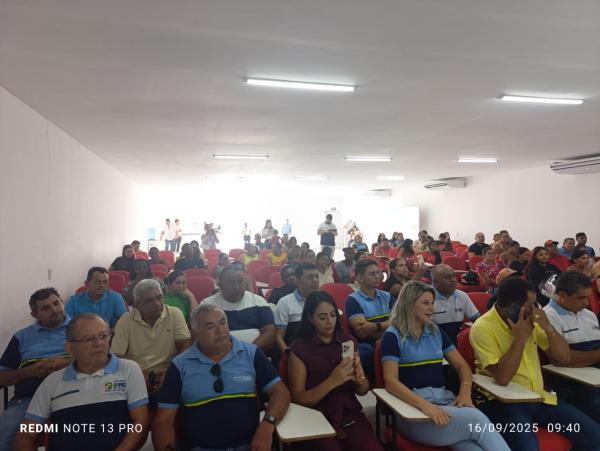  Barão de Grajaú assina termo de 34 casas populares e anuncia novos projetos habitacionais(Imagem:FlorianoNews)