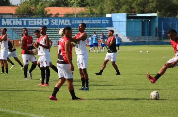 Sem técnico, Flamengo-PI vive indefinição após derrota para o Oeirense.(Imagem:Júlio Costa)