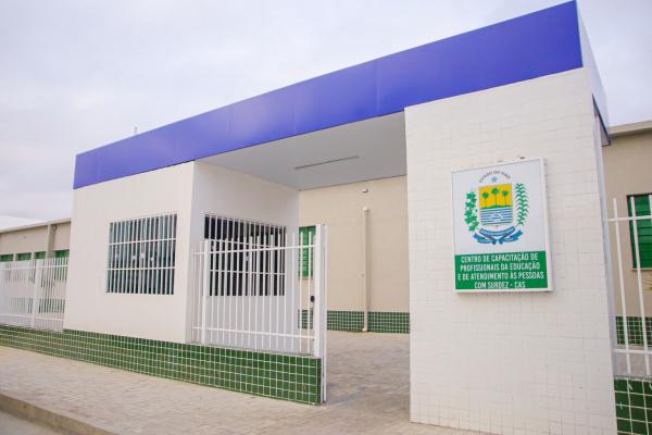 Centro de Capacita&ccedil;&atilde;o de Profissionais da Educa&ccedil;&atilde;o e de Atendimento &agrave;s Pessoas com Surdez (CAS), em Teresina.(Imagem:Let&iacute;cia Santos)