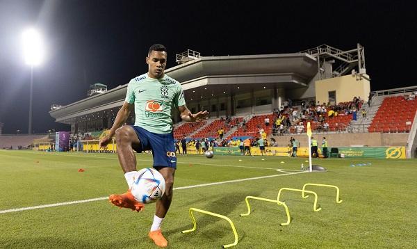 Lateral-esquerdo Alex Sandro deve estar disponível para jogo na sexta.(Imagem:Lucas Figueiredo/CBF/Direitos Reservados)