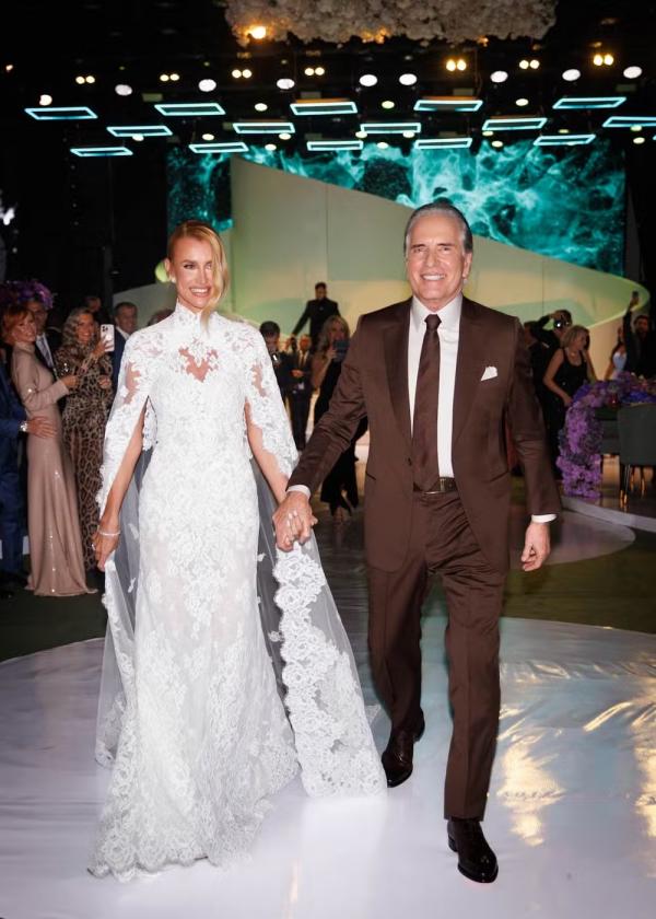Roberto Justus e Ana Paula Siebert renovam votos de casamento.(Imagem:Manuela Scarpa/BrazilNews)