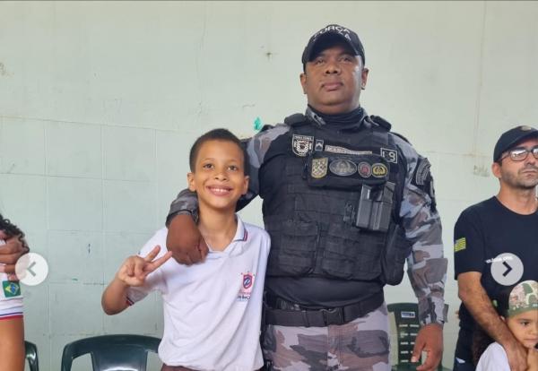 Escola Pequeno Príncipe em Floriano celebra o Dia do Soldado com evento especial.(Imagem:Reprodução/Instagram)