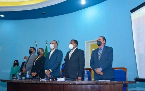 Câmara Municipal de Floriano realiza sessão solene de abertura do ano legislativo.(Imagem:Reprodução/Instagram)