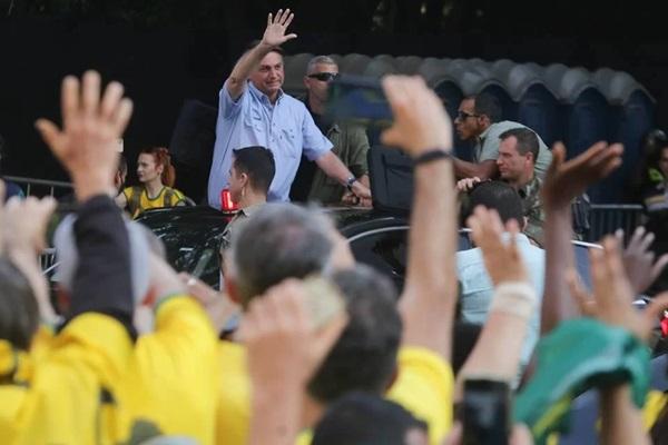 Ex-presidente Jair Bolsonaro convocou apoiadores para ato na Avenida Paulista, em 25 de fevereiro, e disse que usará ato para se defender.(Imagem:Fábio Vieira/Metrópoles)