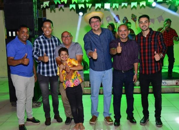Arraiá da Câmara Municipal de Floriano celebra cultura nordestina com muita animação(Imagem:Reprodução/Instagram)
