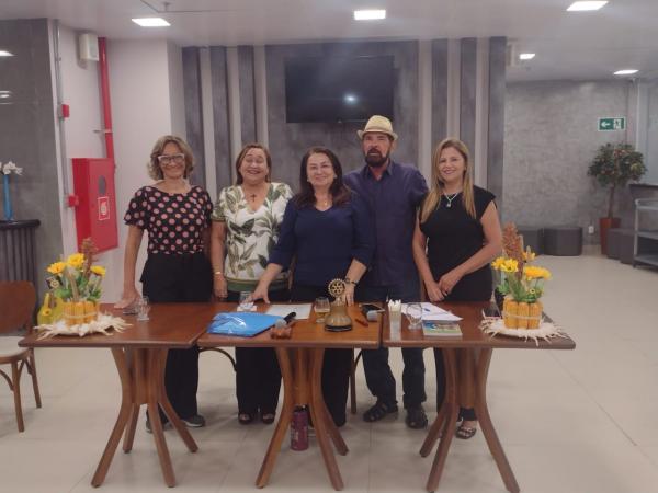 Rotary Club de Floriano Médio Parnaíba elege Luiza Emiliana Neiva como nova Presidente.(Imagem:FlorianoNews)