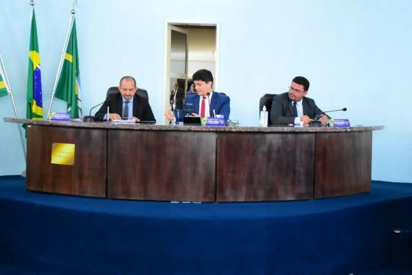 Câmara Municipal de Floriano abre o ciclo de sessões da segunda quinzena de abril(Imagem:CMF)
