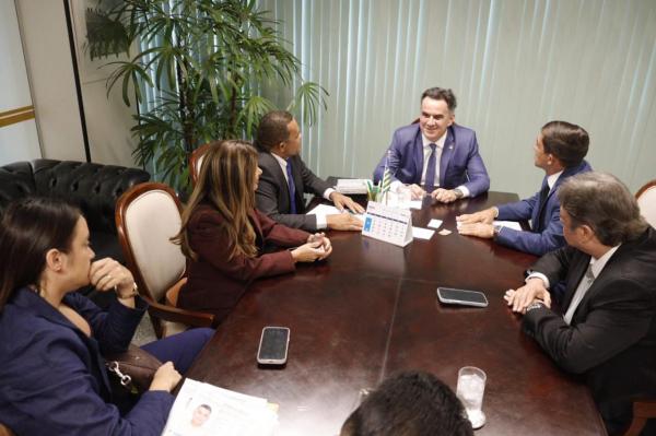 Recebendo prefeitos e lideran&ccedil;as, Ciro Nogueira fala sobre estar consolidado em primeiro lugar nas pesquisas(Imagem:Ascom)