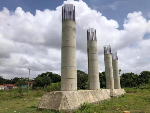 A ponte ligará a Avenida Raul Lopes, na altura da UFPI, Zona Leste, à Rua Tenente Luís Simplício, no bairro Água Mineral, Zona Norte de Teresina. O objetivo é reduzir o tráfego de(Imagem:Reprodução)