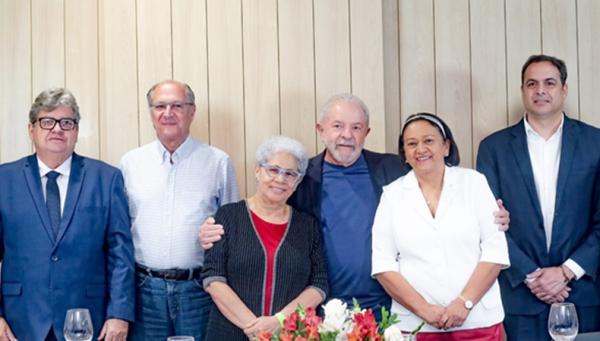 Regina Sousa participa de reunião de governadores com Lula.(Imagem:CCOM)