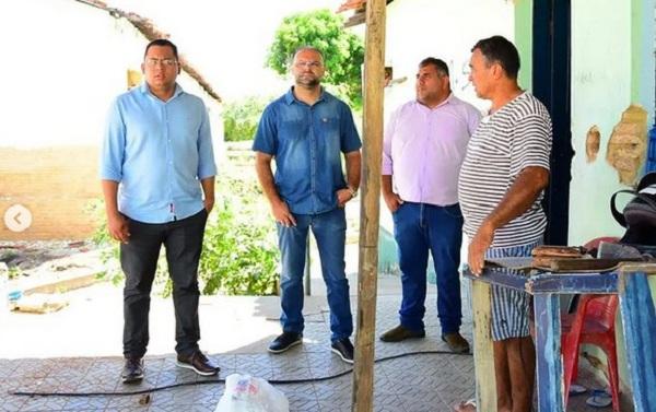 Vereadores constatam descaso no andamento das obras de reforma de escola estadual em Floriano.(Imagem:Reprodução/Instagram)