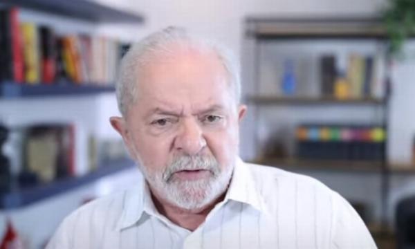 O ex-presidente Lula durante entrevista a rádio de Fortaleza.(Imagem:Reprodução/ YouTube)