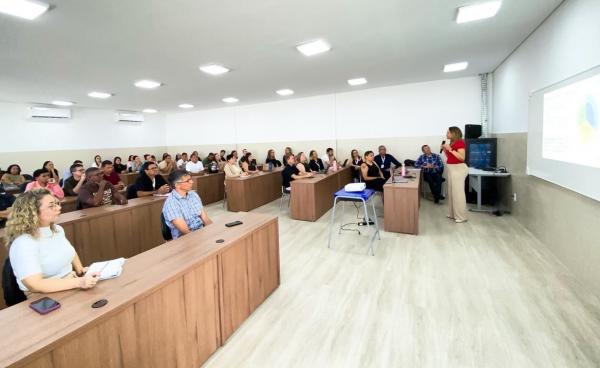 Seduc realiza encontro de forma&ccedil;&atilde;o para fortalecer ensino de L&iacute;ngua Portuguesa e Matem&aacute;tica em 2026(Imagem:Ascom Seduc)