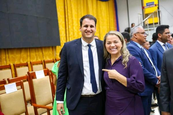 Orleans Brandão prestigia a abertura da 2ª Assembleia Geral Extraordinária das Assembleias de Deus no Maranhão(Imagem:Divulgação)