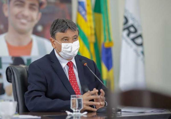 Wellington Dias, em posição de presidente do Consórcio Nordeste, também destacou que está trabalhando, juntamente com outros govenadores, a aprovação das vacinas pela Agência Nacio(Imagem:Reprodução)