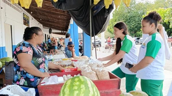 A proposta, além de lúdica, faz parte do plano de preparação dos alunos para o Saeb e está alinhada às diretrizes da rede estadual de Educação.(Imagem:Divulgação)
