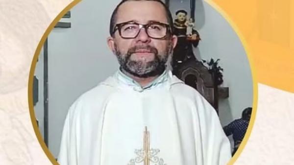 Padre Cícero de Moura Filho é afastado provisoriamente após denúncias, informa Diocese de Floriano.(Imagem:Reprodução)