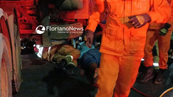 Acidente grave deixa uma mulher morta e outra ferida na Avenida Calisto Lobo, em Floriano.(Imagem:FlorianoNews)