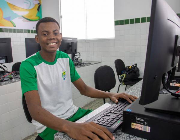 O incentivo &agrave; participa&ccedil;&atilde;o no Enem integra um conjunto mais amplo de pol&iacute;ticas educacionais para os estudantes da rede p&uacute;blica estadual.(Imagem:Willame Luca)