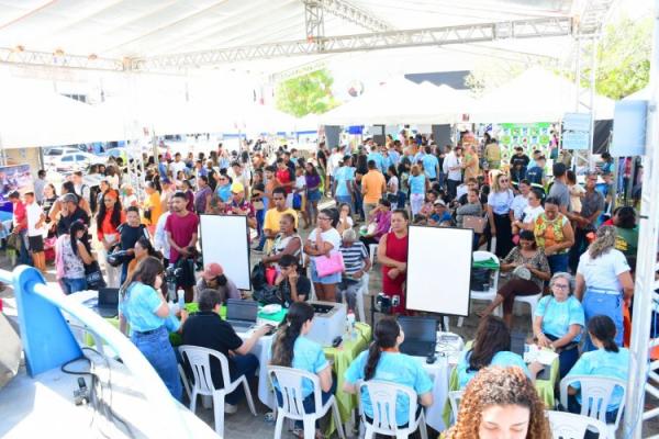 Mais de 3 mil pessoas participam do Dia do Evangélico realizado com apoio da Prefeitura de Floriano.(Imagem:Secom)
