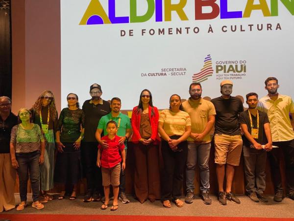 Mais do que encontros t&eacute;cnicos, as oficinas t&ecirc;m se transformado em espa&ccedil;os de di&aacute;logo, troca de experi&ecirc;ncias e fortalecimento da rede cultural piauiense.(Imagem:Ascom Secult)