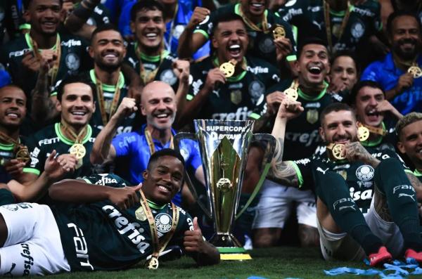 Palmeiras campeão da Supercopa.(Imagem:Ettore Chiereguini/AGIF)