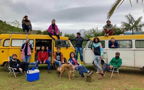 Trupe Chá de Boldo segue o curso de 