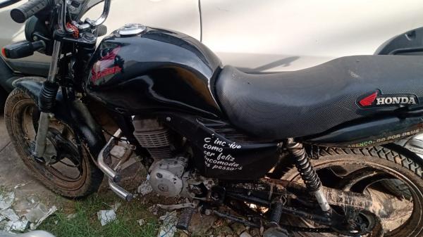 Moto encontrada com o menor(Imagem:Reprodução)