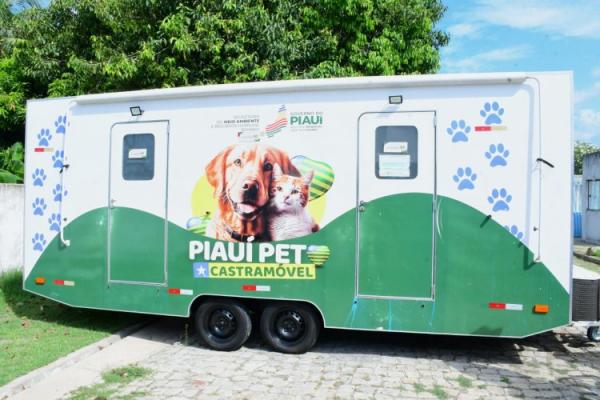  Prefeitura de Floriano recebe Castramóvel e amplia ações de proteção e bem-estar animal(Imagem:Secom)