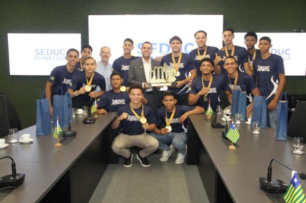Com investimento de R$ 2,5 milh&otilde;es, iniciativa da Seduc amplia o acesso ao esporte nas escolas selecionadas e fortalece a forma&ccedil;&atilde;o integral dos estudantes piauienses.(Imagem:Ascom Seduc)