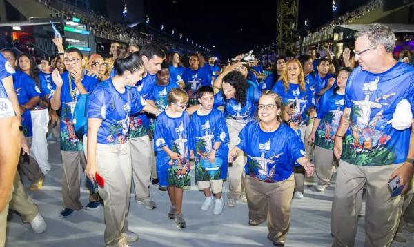 Carnaval do Rio reafirma compromisso com diversidade e inclus&atilde;o. Escola de Samba Embaixadores da Alegria.(Imagem:Dion Filmes/Divulga&ccedil;&atilde;o)