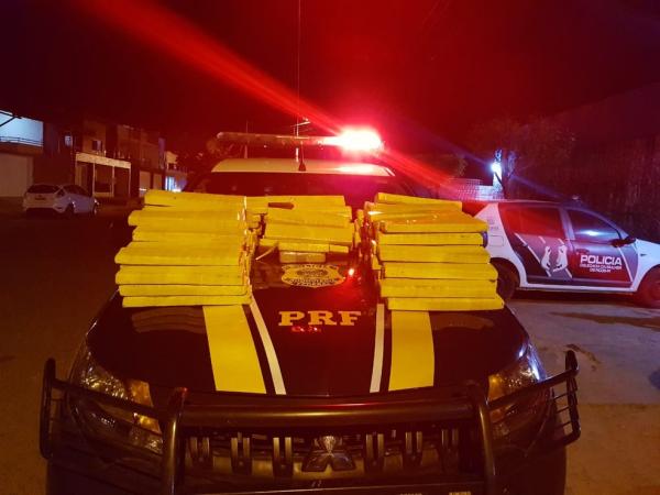 PRF prende homem com 148 kg de maconha vinda do Paraguai em abordagem no Sul do Piauí(Imagem:Reprodução)
