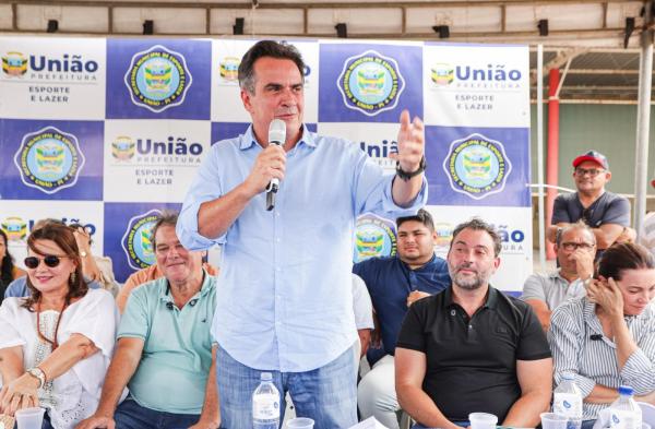 Ciro Nogueira entrega obras, recursos e benef&iacute;cios para a popula&ccedil;&atilde;o de Uni&atilde;o.(Imagem:Ascom)