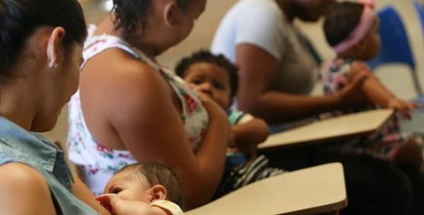 Lei no Piauí permite que mãe amamente bebê durante concurso(Imagem:Reprodução)
