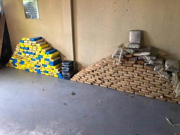 Idoso é preso com mais de 350 kg de drogas no Sul do Piauí.(Imagem:Divulgação/PRF-PI)