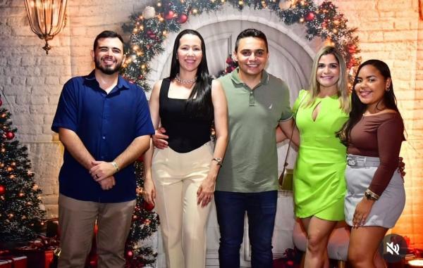 momento de confraternização(Imagem:Reprodução/Instagram)