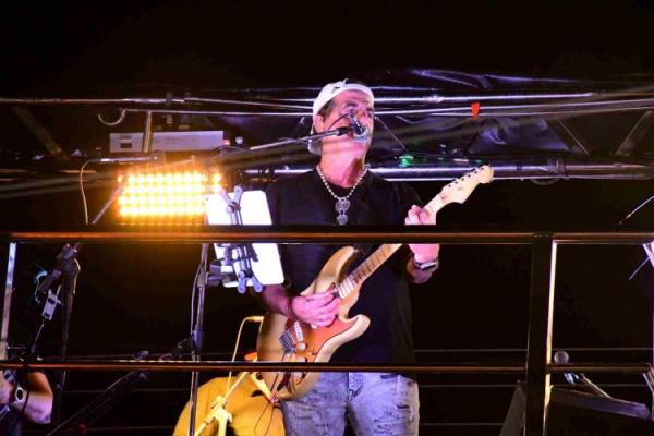 Arrast&atilde;o com Durval Lelys marca Estreia da Folia de Carnaval em Floriano (Imagem:Secom)