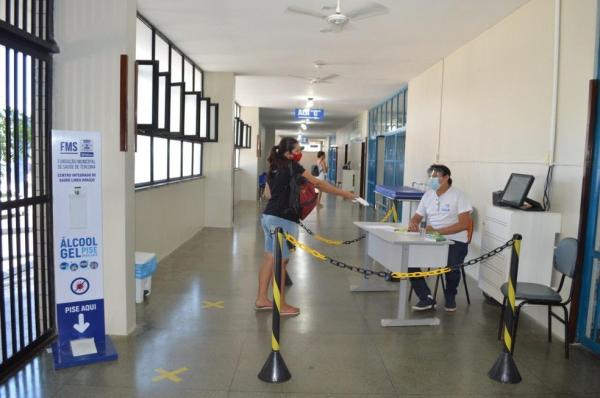 Um ambulatório instalado no Centro de Saúde Lineu Araújo, no Centro de Teresina, passa a atender, a partir desta segunda-feira (23), pessoas que ficaram com sequelas da Covid-19. O(Imagem:Divulgação)