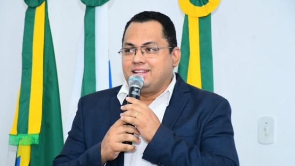 A gratuidade do fardamento coloca em pr&aacute;tica uma proposi&ccedil;&atilde;o do vereador Dessim Almeida.(Imagem:CMF)