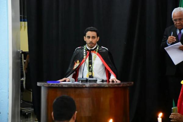 Câmara Municipal de Floriano homenageia a Ordem DeMolay com sessão solene.(Imagem:CMF)