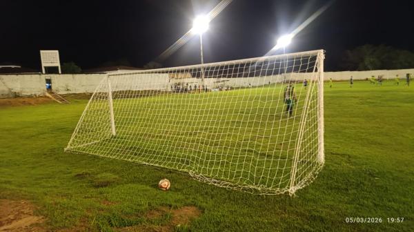 Goleadas marcam rodada da Ta&ccedil;a Cidade Bar&atilde;o de Graja&uacute; no Est&aacute;dio Gregor&atilde;o.(Imagem:Divulga&ccedil;&atilde;o)
