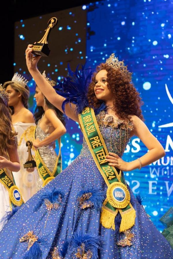 A piauiense Letícia Costa de Freitas , 12 anos, ganha Miss Brasil Pré-Teen Mundial 2024.(Imagem:arquivo pessoal)