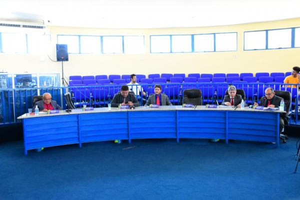 Encerrado o primeiro ciclo de sessões da Câmara de Floriano com assembleias em novo horário. (Imagem:CMF)