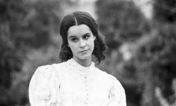 Lucélia Santos como Isaura, em A Escrava Isaura.(Imagem:Acervo Globo)