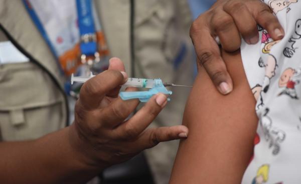 Vacinação contra a Covid-19.(Imagem:Betto Jr/Secom)